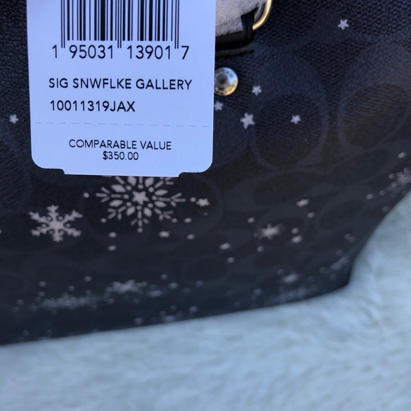 Coach Gallery Tote in Snowflake Print - Picture 9 of 9